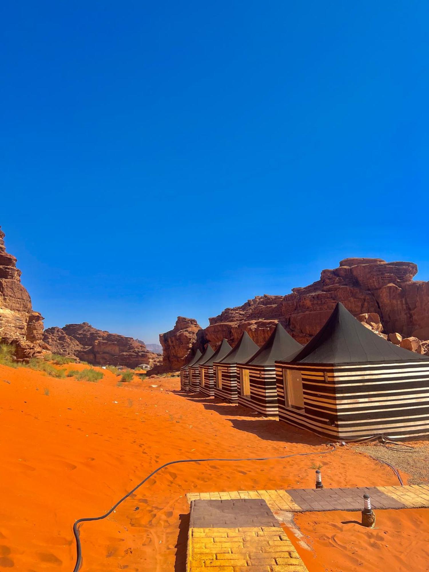Rum Mountain Luxury Camp Aparthotel Wadi Rum Exterior photo